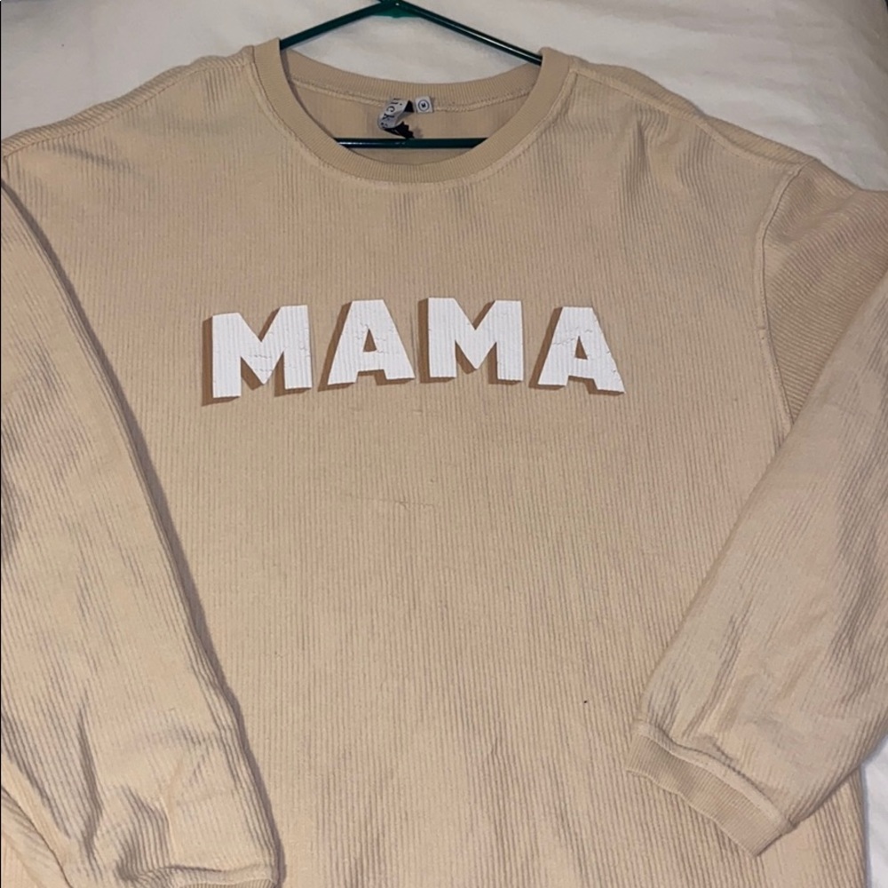 OVERSIZED BOHO CHIC “MAMA” CREWNECK